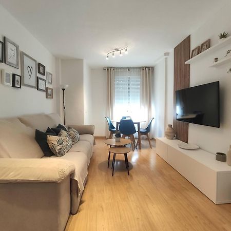Апартаменты Apartamento Cantarero Нерха Экстерьер фото