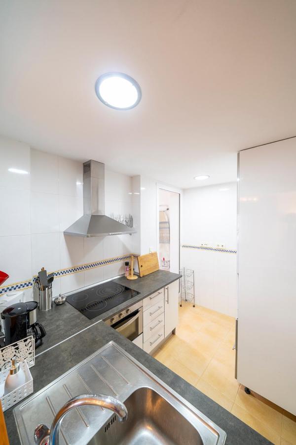 Апартаменты Apartamento Cantarero Нерха Экстерьер фото